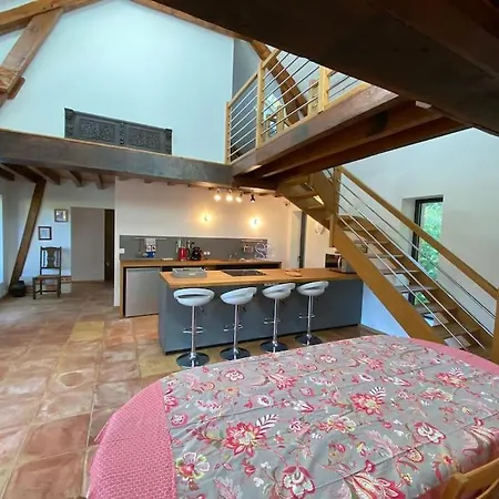 Grande Et Belle Maison Ancienne Restauree 度假居